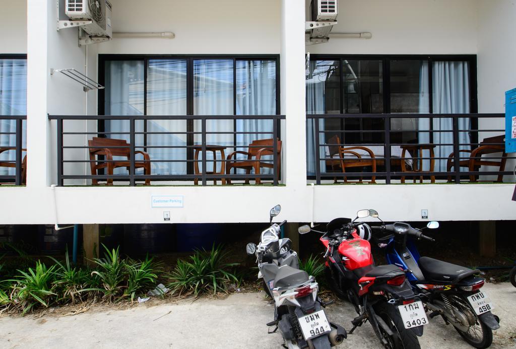 โอเชียน 12 ชิก โฮเต็ล Apartment Phuket ภายนอก รูปภาพ