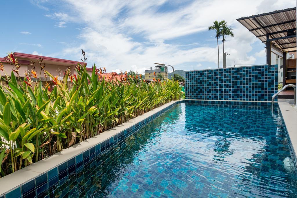 โอเชียน 12 ชิก โฮเต็ล Apartment Phuket ภายนอก รูปภาพ